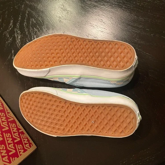 Vans Classic Suede Checkered Slip On Shoe - Picture 5 of 7